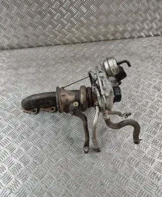 Mercedes-Benz C W205 Turbo A2740903580
