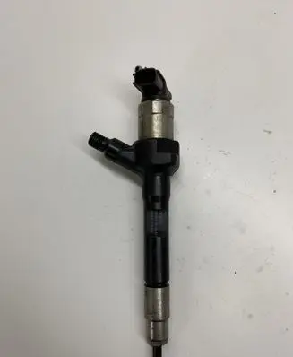 Mazda 6 Fuel injector R2AA13H50