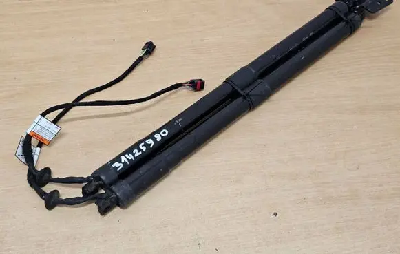 Volvo XC60 Tailgate strut 31425980