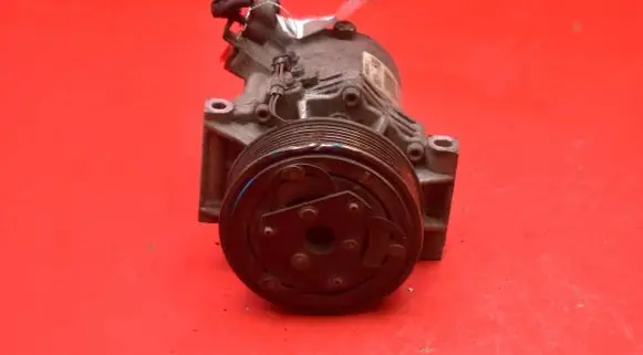 Dacia Dokker Air conditioning (A/C) compressor (pump) 92600E920A