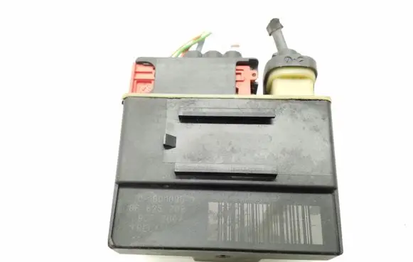 Peugeot 308 Coolant fan relay 96625708