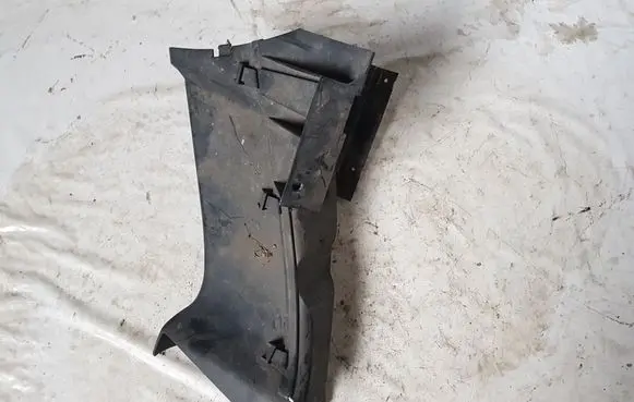 BMW X5 E53 Brake cooling air channel/duct 51718402426