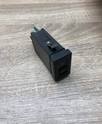 Volkswagen PASSAT B5 Seat heating switch 3B0963563