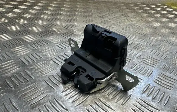 Mercedes-Benz E W238 Tailgate/trunk/boot lock/catch/latch A2059200176