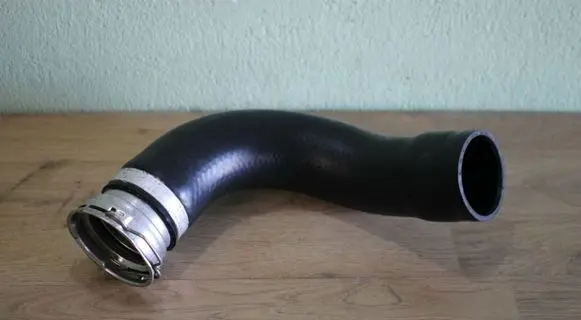 Toyota Corolla Verso AR10 Intercooler hose/pipe