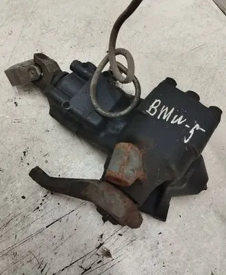 BMW 5 E34 Steering rack 1139731 8051955126 0672540692
