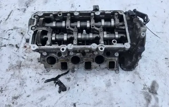 Audi Q7 4L Engine head 