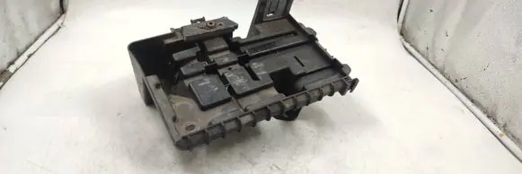 Battery tray