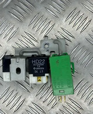 Mazda 323 Other relay B17R67830