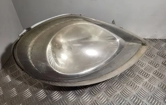 Renault Trafic II (X83) Headlight/headlamp 7700311372 91165720 89308700