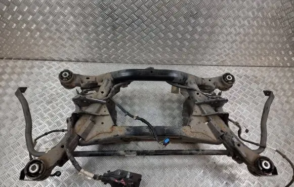 Land Rover Evoque II Rear subframe 