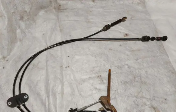 Ford Fiesta Gear shifter/selector 5S6R7C453BB