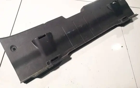 Other trunk/boot trim element