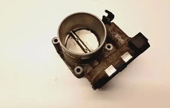 Volvo V70 Throttle valve 8677866 02W122 0280750103