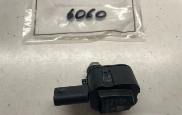 BMW 5 F10 F11 Airbag deployment crash/impact sensor 65779224178 9224178