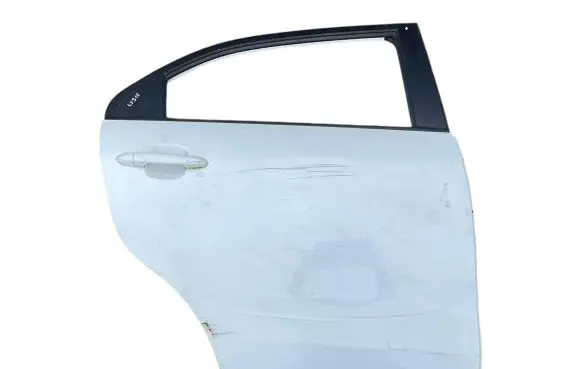 KIA Rio Rear door