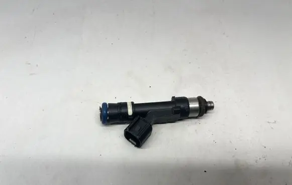 Ford Mustang VI Fuel injector JR3E9F593AB