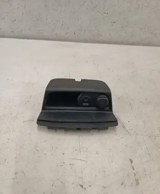 Peugeot 208 I USB socket connector 9674655277 1131227X 44517M