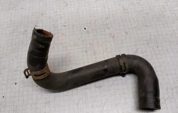 Volkswagen Transporter - Caravelle T5 Engine coolant pipe/hose