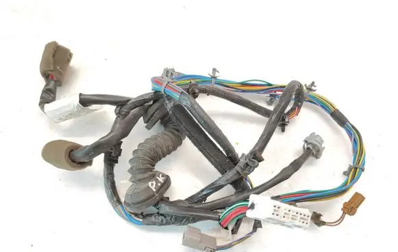 Nissan Almera Tino Front door wiring loom 24124BU813