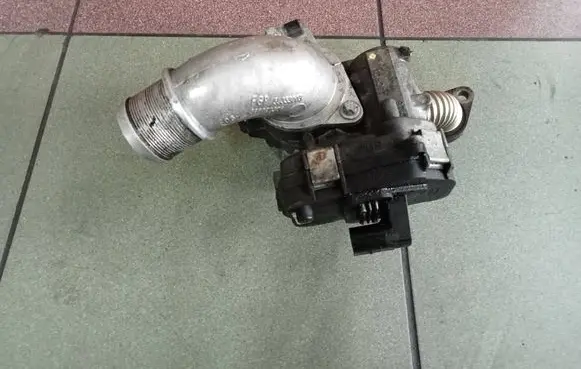 Opel Astra H Throttle valve 48CPD1