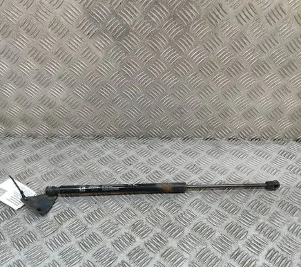 KIA Soul Tailgate/trunk strut/damper 81770B2000