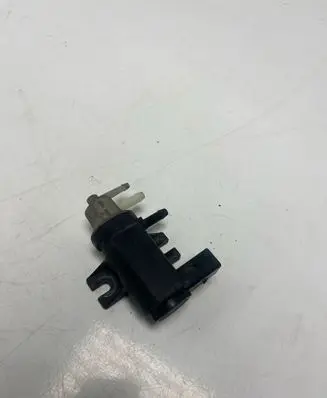 Volkswagen PASSAT B6 Turbo solenoid valve 1K0906627A