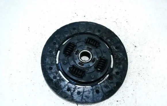 Mitsubishi L200 Clutch pressure plate 