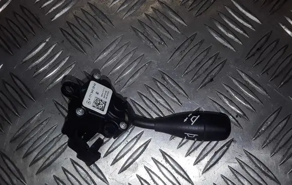 Mercedes-Benz E W211 Steering wheel adjustment switch a1715402945