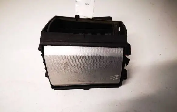 Jaguar XF Dash center air vent grill 6616001