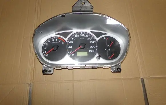 Speedometer (instrument cluster)