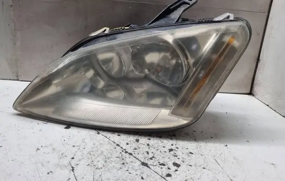 Ford Focus C-MAX Headlight/headlamp 3M5113006AH