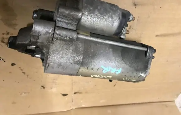 Ford Kuga I Starter motor