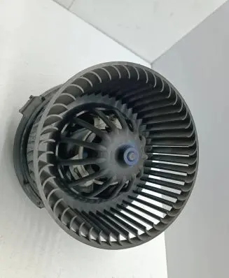 Nissan Note (E11) Heater fan/blower F667217D 619102270 0227032160021