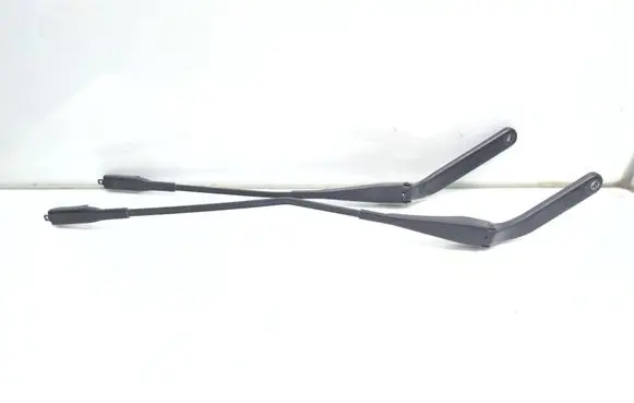 BMW X1 E84 Front wiper blade arm 2990149 61612990149 2990146