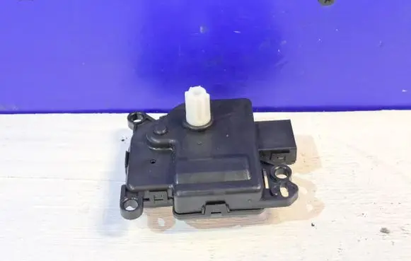 A/C air flow flap actuator/motor