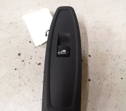 BMW 1 F20 F21 Electric window control switch 920810702