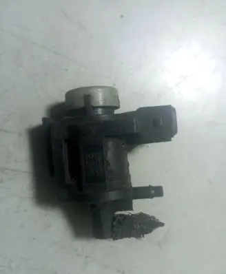 Skoda Octavia Mk2 (1Z) Turbo solenoid valve 1J0906283A