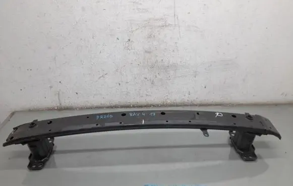 Toyota RAV 4 (XA40) Front bumper support beam