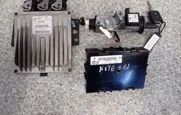 Nissan Note (E11) Other control units/modules 8200399038
