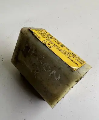 Mitsubishi Space Wagon Airbag deployment crash/impact sensor MR324923
