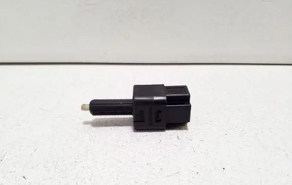 Nissan Pathfinder R51 Brake pedal sensor switch 5208U