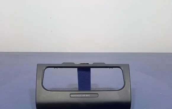 Volkswagen Golf Plus Front bodywork piece 5K0858069P