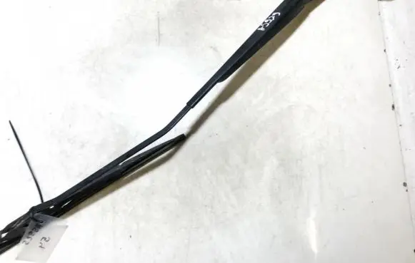 Nissan Almera N16 Front wiper blade arm