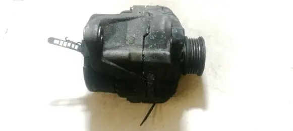 Audi A4 S4 B5 8D Generator/alternator 0123310022 058903016