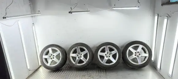 Mercedes-Benz ML W166 R19 alloy rim A1664011902