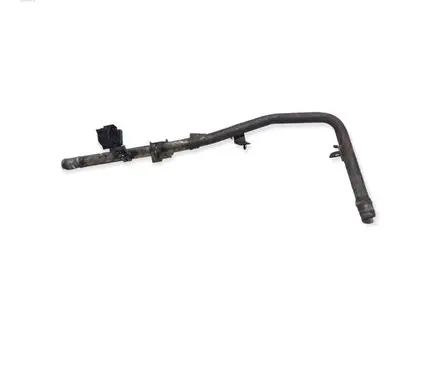 Nissan X-Trail T30 Engine coolant pipe/hose