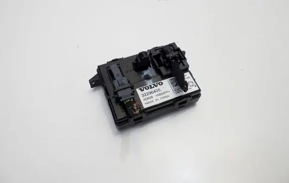 Volvo XC40 Other control units/modules 32296405