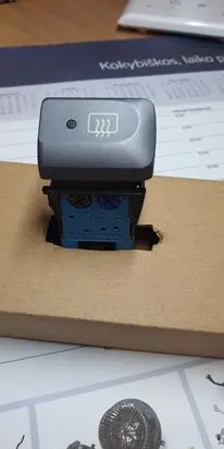 Honda Jazz Windscreen/window heater switch M19157 M19620