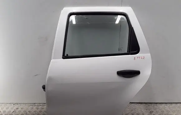 Dacia Duster Rear door 821012768R COLOROD34